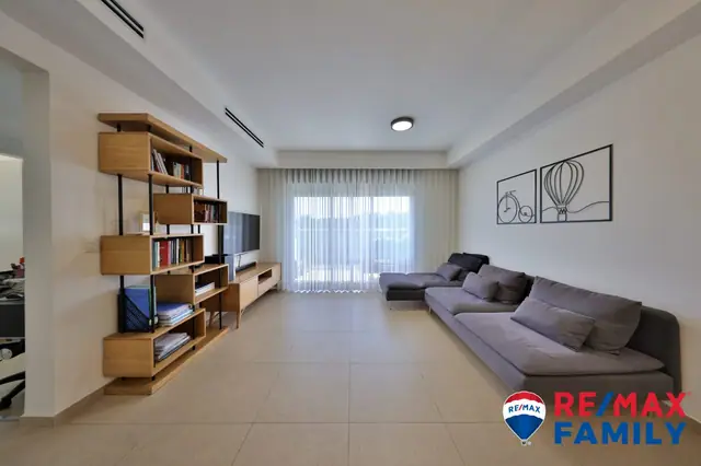 נכס ב — תמונה 1