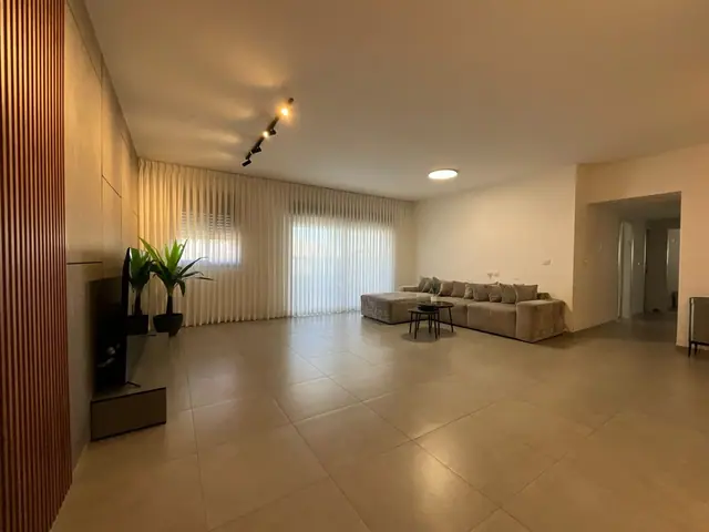 נכס ב — תמונה 1