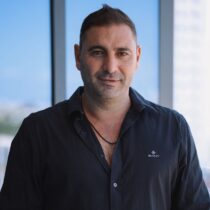 אושר לוי