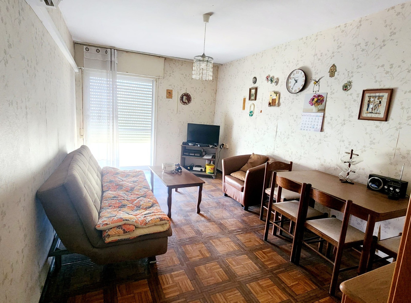 להשכרה דירת 3 חדרים מרוהטת כולל מקלט בקרית ים