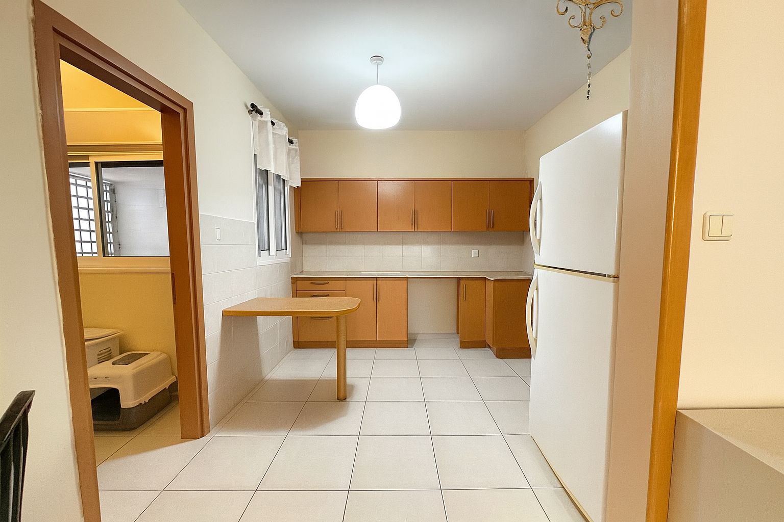 להשכרה דירת 4 חדרים משופצת +מרפסת שמש בקרית ים