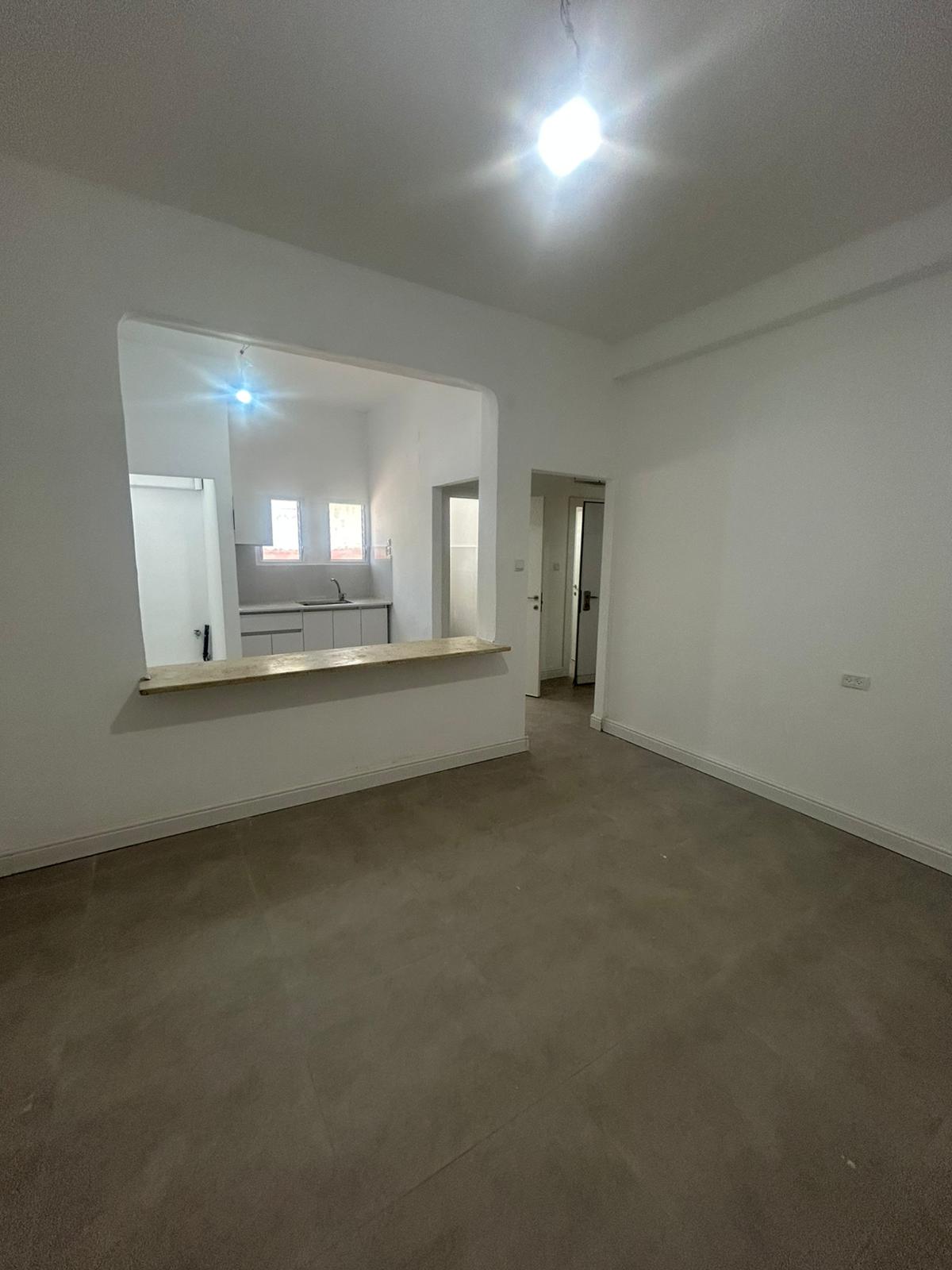 להשכרה דירת 4 חדרים 100 מ"ר +גינה מ"ר בקרית מוצקין