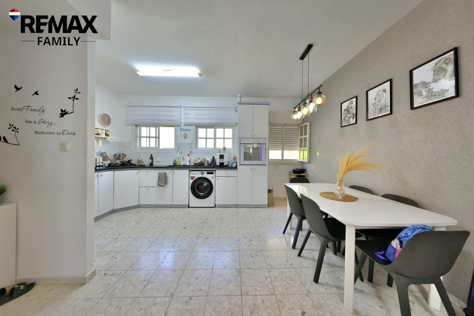 דירת 4 חדרים משופצת כ 100 מטר חתומה ומקודמת בפרוייקט פינוי בינוי בקרית מוצקין
